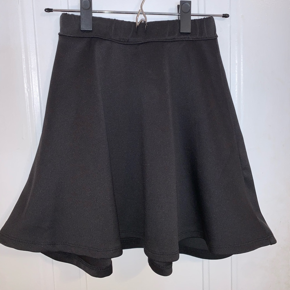🖤Forever 21 Circular Skirt